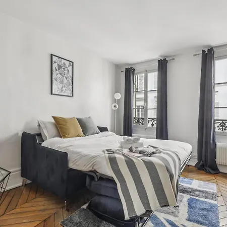 Bnbnook - Charming 2br Near Republique & Le Marais Apartment