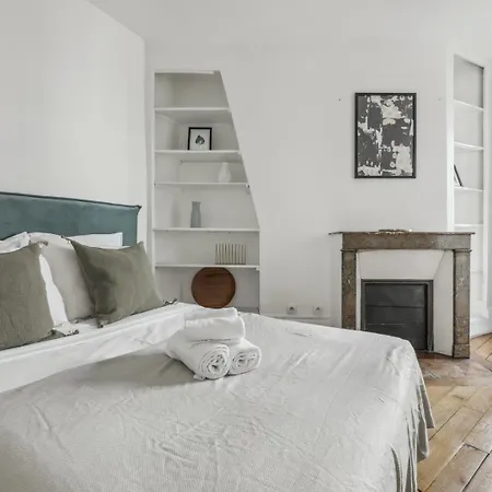 Bnbnook - Charming 2br Near Republique & Le Marais Apartment *